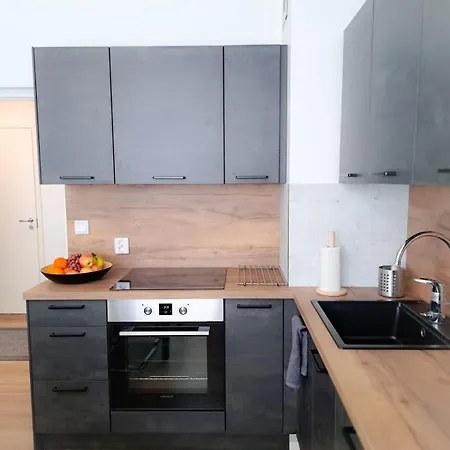 Luxury Seaside Apartmán *